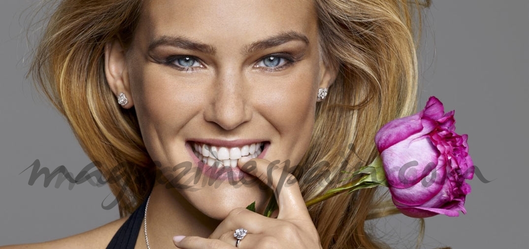 Bar Refaeli una joya de modelo…