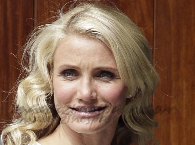 Cameron Diaz, luce embarazo en su nueva peiícula…