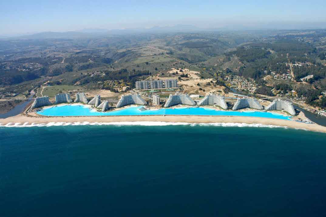 Dónde se encuentra la piscina más grande del mundo