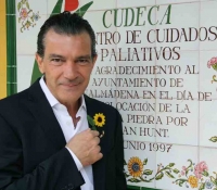 antonio-banderas-2013-