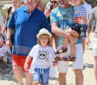 elton-john-y-su-familia-1