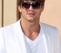 Ashton Kutcher 2009