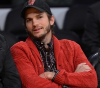 Ashton Kutcher 2012