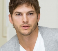 Ashton Kutcher 2013