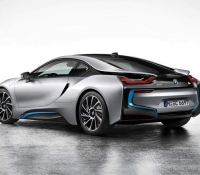 7-BMW-i8