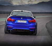 bmw m4 cs8