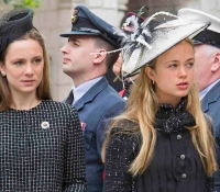 sombreros cumpleaños reina isabel