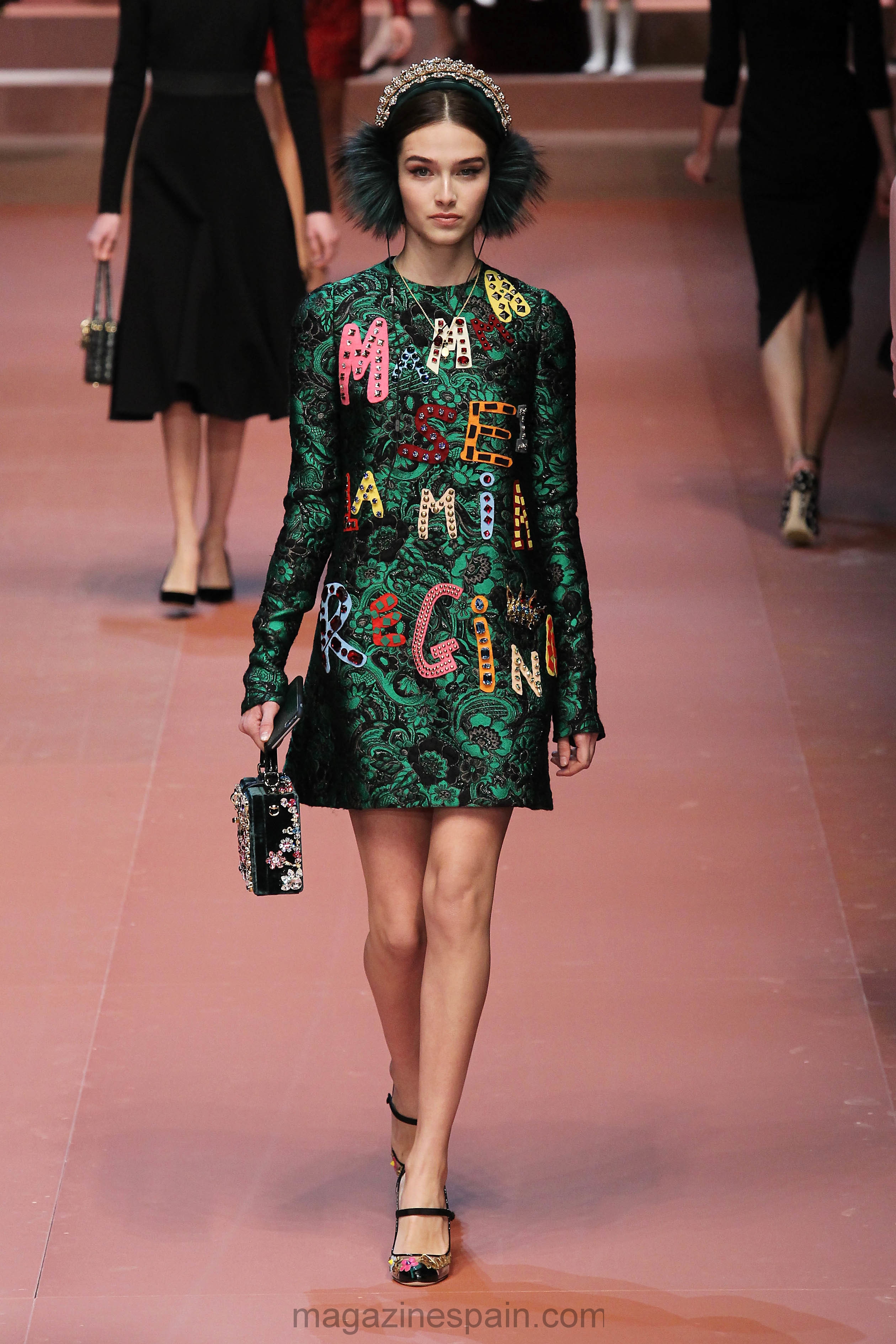 Milán Fashion Week 2015: DOLCE & GABBANA - magazinespain.com