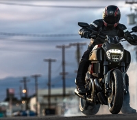 Ducati-Diavel