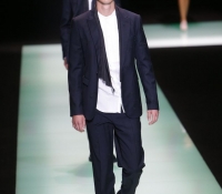 milan fashion week hombre emporio armani