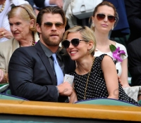 Chris-Hemsworth-y-Elsa-Pataki