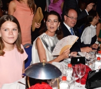 carolina y alberto de monaco con camille gottlieb