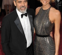 7George Clooney y Stacy Keibler (2012)