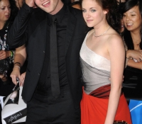 robert-pattinson-kristen-stewart-2008