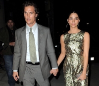 matthew mcconaughey y camila laves 2009