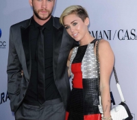 Liam-Hemsworth-miley-cyrus-1