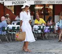 elle-macpherson-en-portofino-