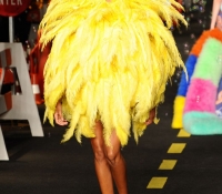 milan fashion week moschino