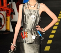 milan fashion week moschino