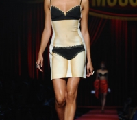 moschino10