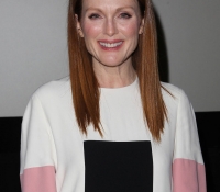 Julianne-Moore