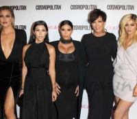 kim-kardashian-kourtney-kardashian-khloe-kardashian-kris-jenner-y-kylie-jenner