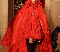 paris fashion week 2016 valentino1 554111_110