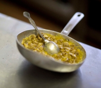 Revuelto-de-hongos-cebolla-confitada-y-foie
