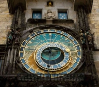  Reloj Astronómico