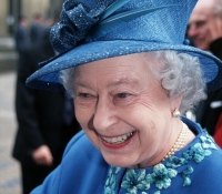 reina isabel II de inglaterra