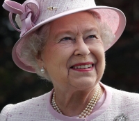 reina isabel II de inglaterra