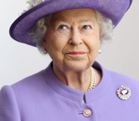 reina isabel II de inglaterra