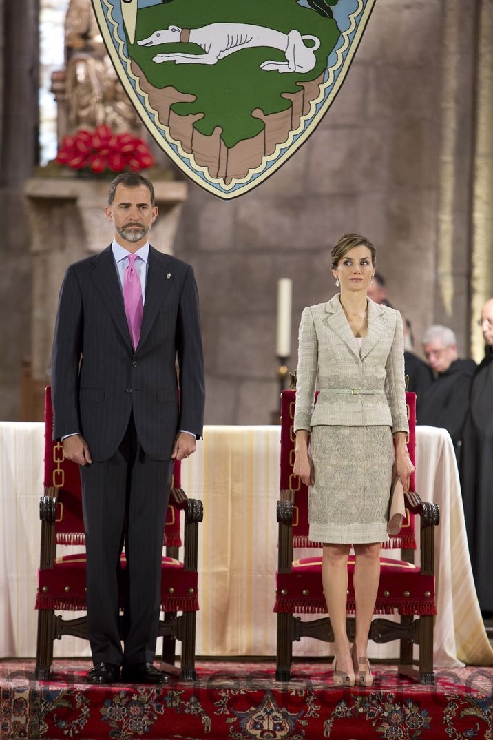reyes de espana en la entrega premios principe de viana junio 2015