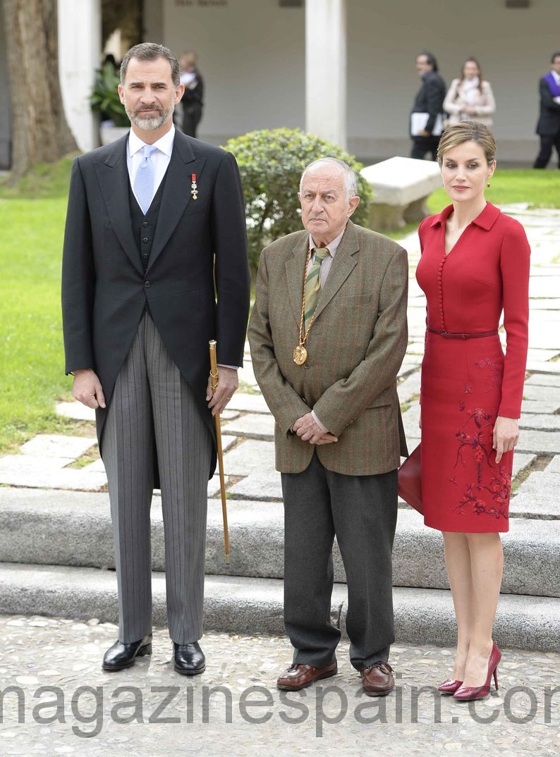 reyes en alcala de henares con Juan Luis Goytysolo en premio cervantes Abril 2015