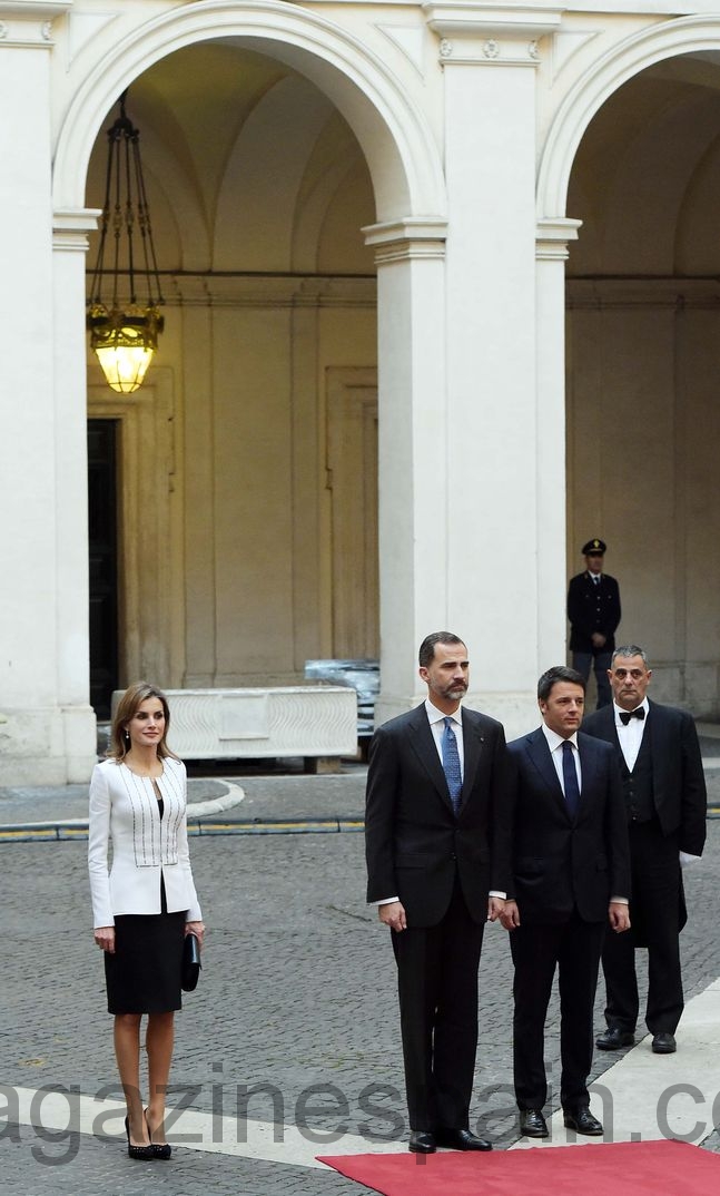 reyes de espana y mateo rezi en su visita a roma noviembre 2014