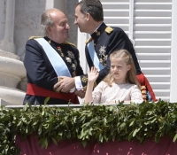 don juan carlos felicita a felipe vI en presencia de la princesa leonor junio 2014