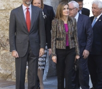 reyes de espana visitan zaragoza marzo 2015