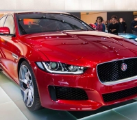 Jaguar XE