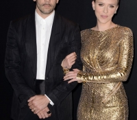 scarlett johansson y romain dauriac