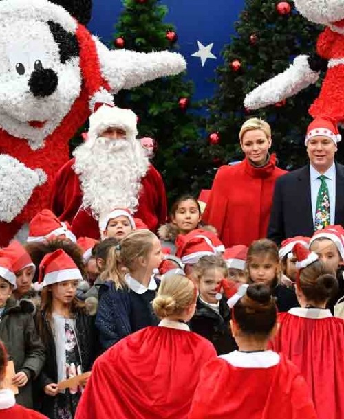 Los príncipes Alberto y Charlene inauguran la Navidad en Mónaco