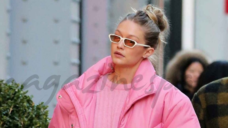 Gigi Hadid, pink lady