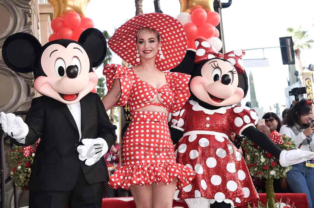 Mickey Mouse, Katy Perry y Minnie Mouse