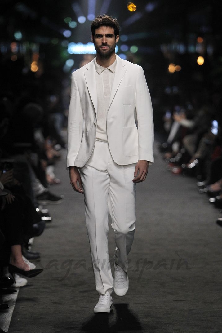 ﻿Juan Betancourt Mercedes Fashion Week: Pedro del Hierro Primavera Verano 2018