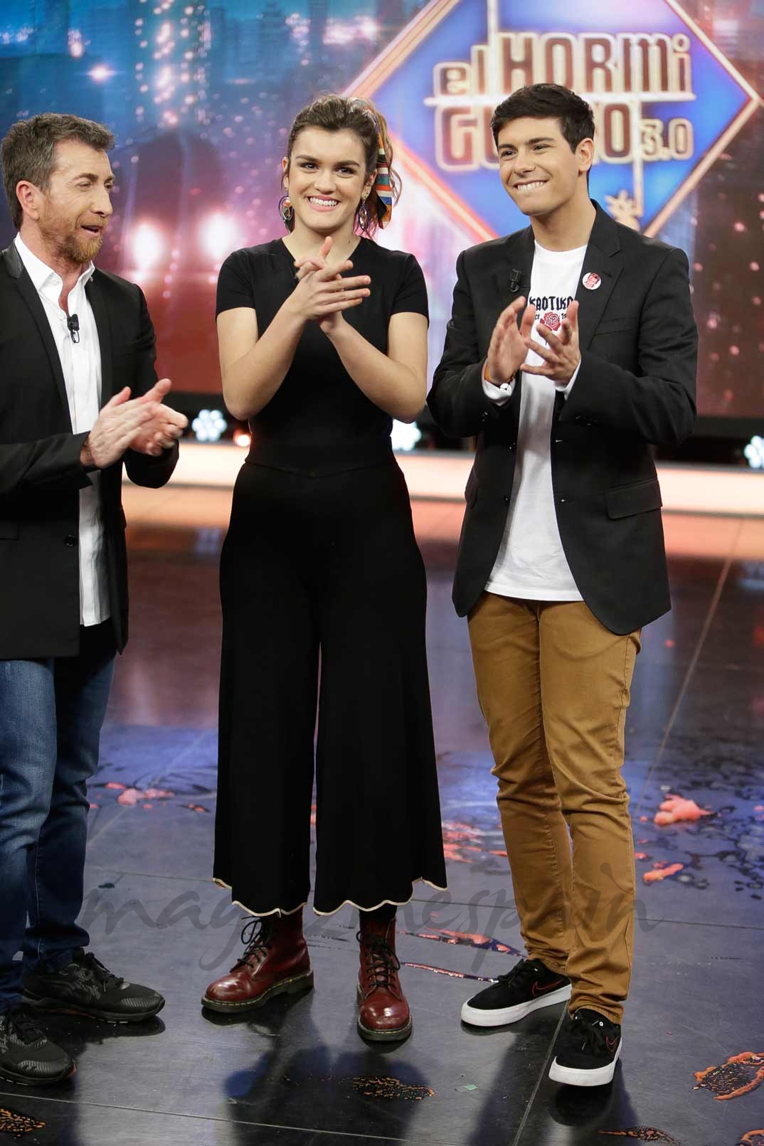 Pablo Motos con Alfred y Amaia en "El Hormiguero"