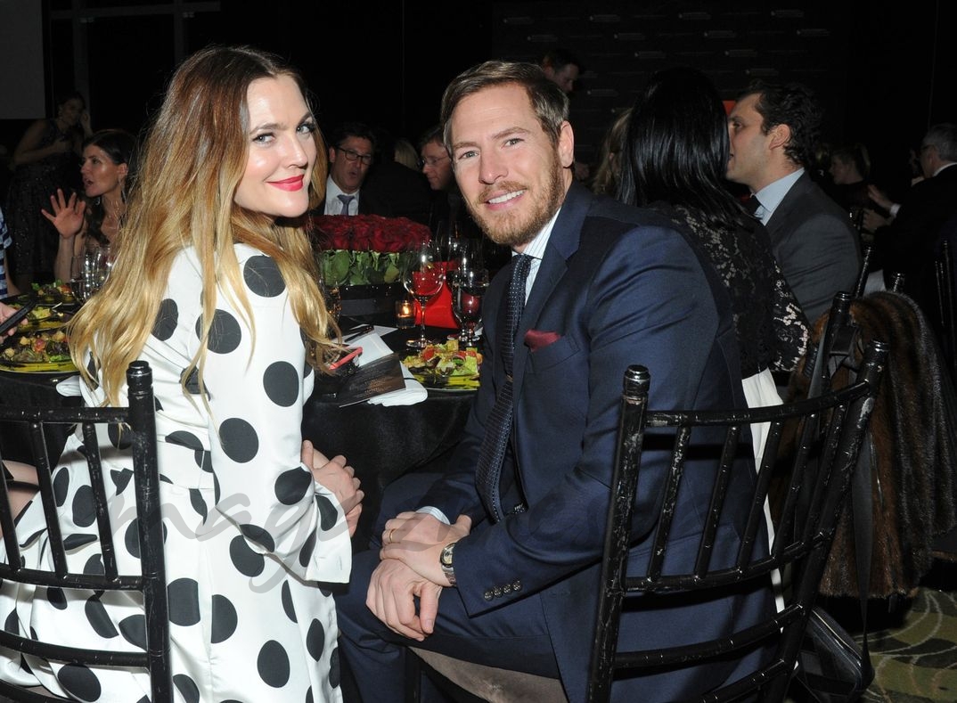 Drew Barrymore y Will Kopelma - Plates for Pediatrics gala en Nueva York - 2016