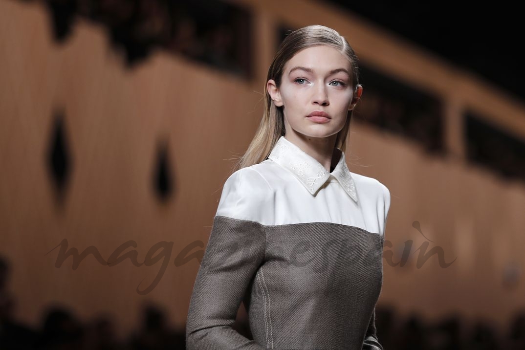 Gigi Hadid – Milan Fashion Week- Fendi – Otoño-Invierno 2018/2019