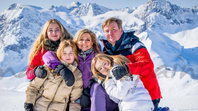Máxima y Guillermo de Holanda, posado familiar en la nieve