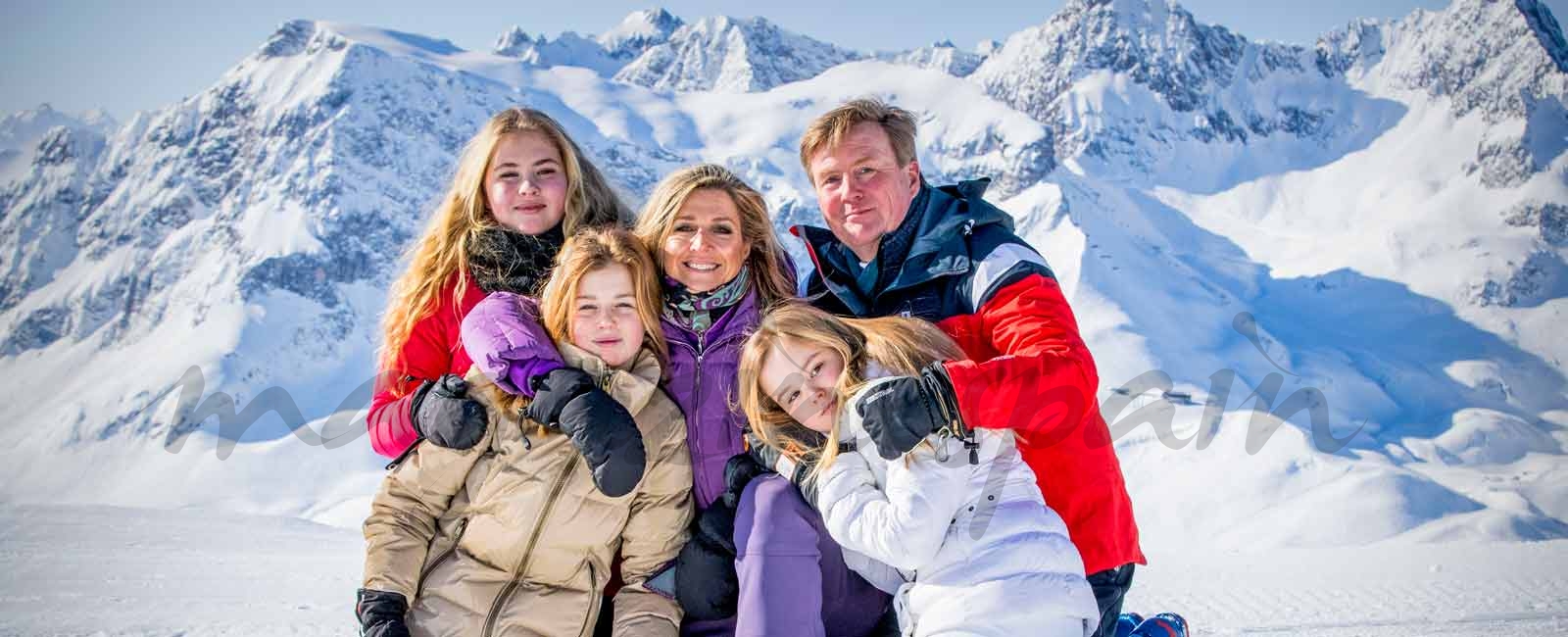 Máxima y Guillermo de Holanda, posado familiar en la nieve