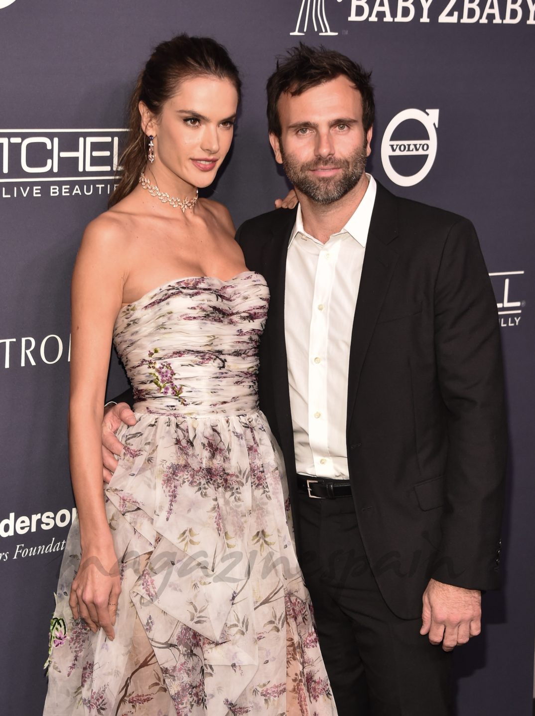 Alessandra Ambrosio y Jamie Mazur