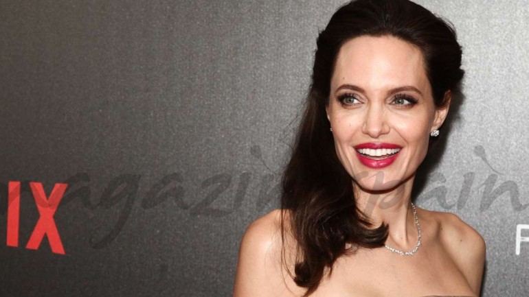 Angelina Jolie ¿enamorada del doble rejuvenecido de Brad Pitt?